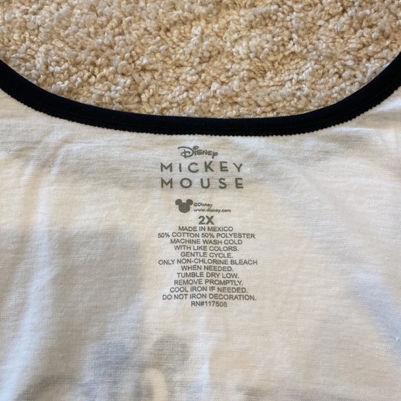 Mickey Mouse tshirt - Picture 3 of 3